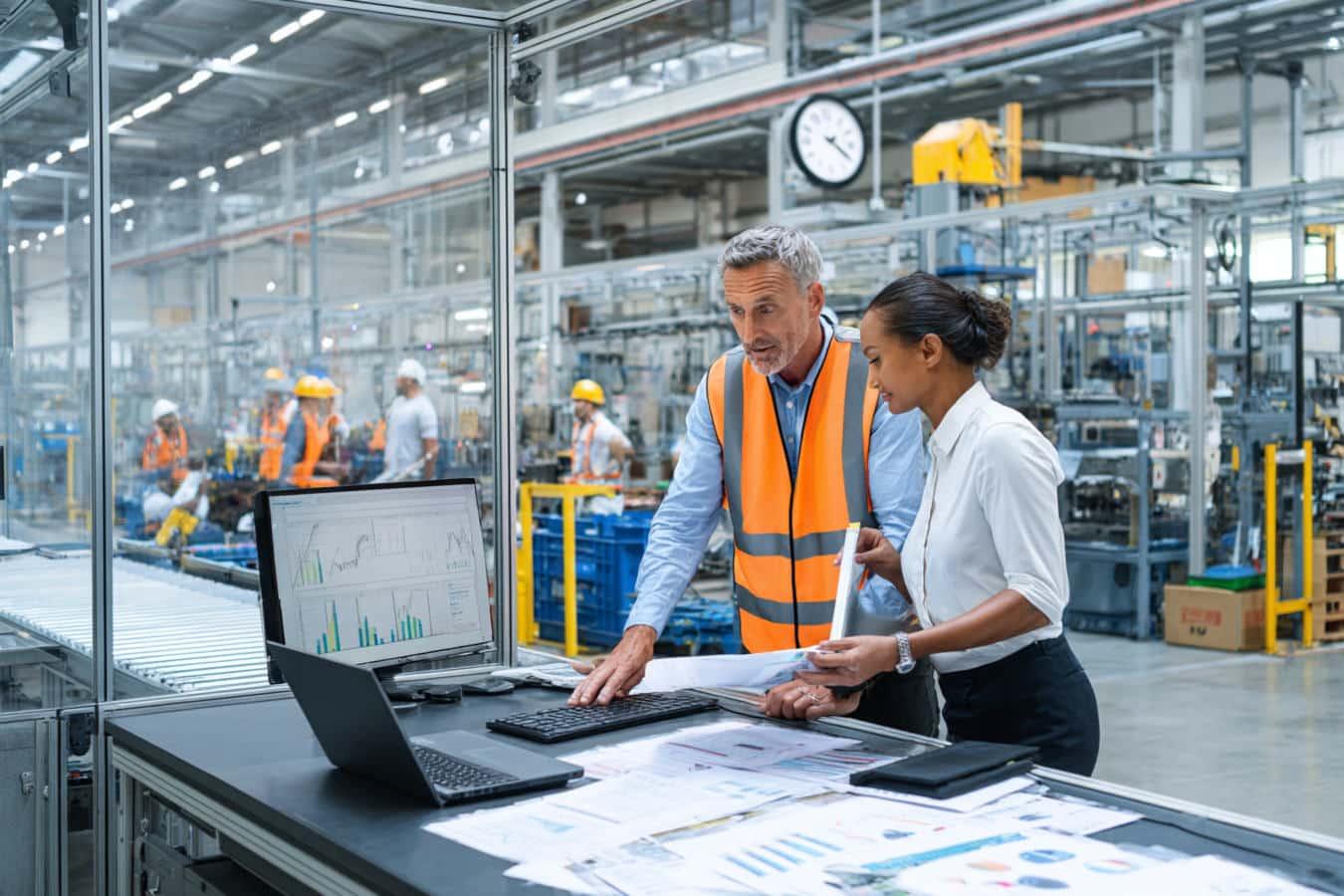 Confiança da indústria cai: o que isso muda na gestão das empresas?